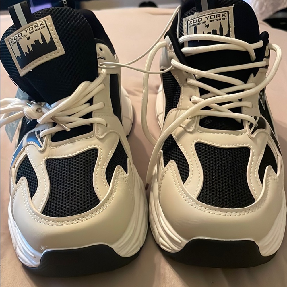 Zoo York Kids Black and White Sneakers